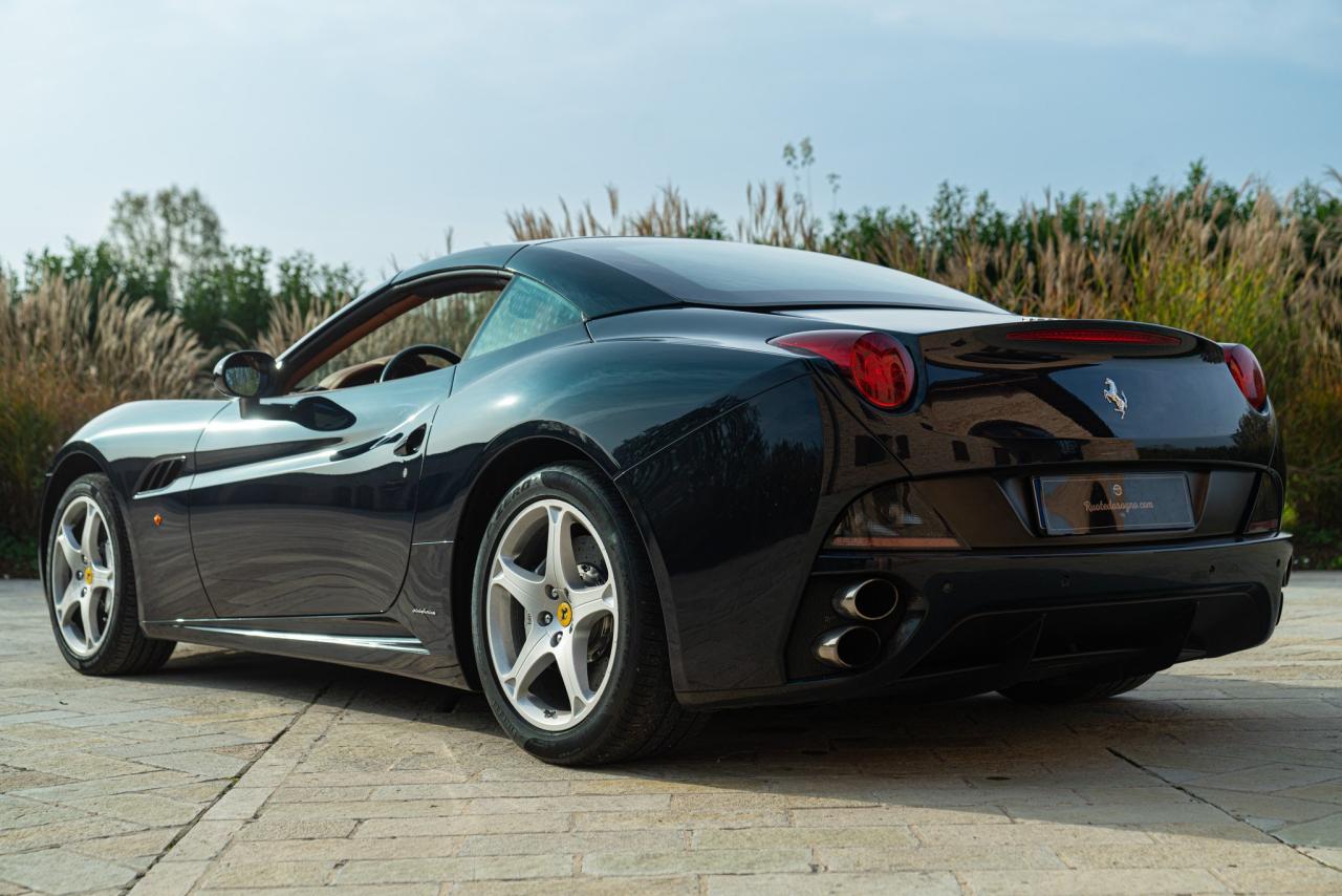 2010 Ferrari CALIFORNIA