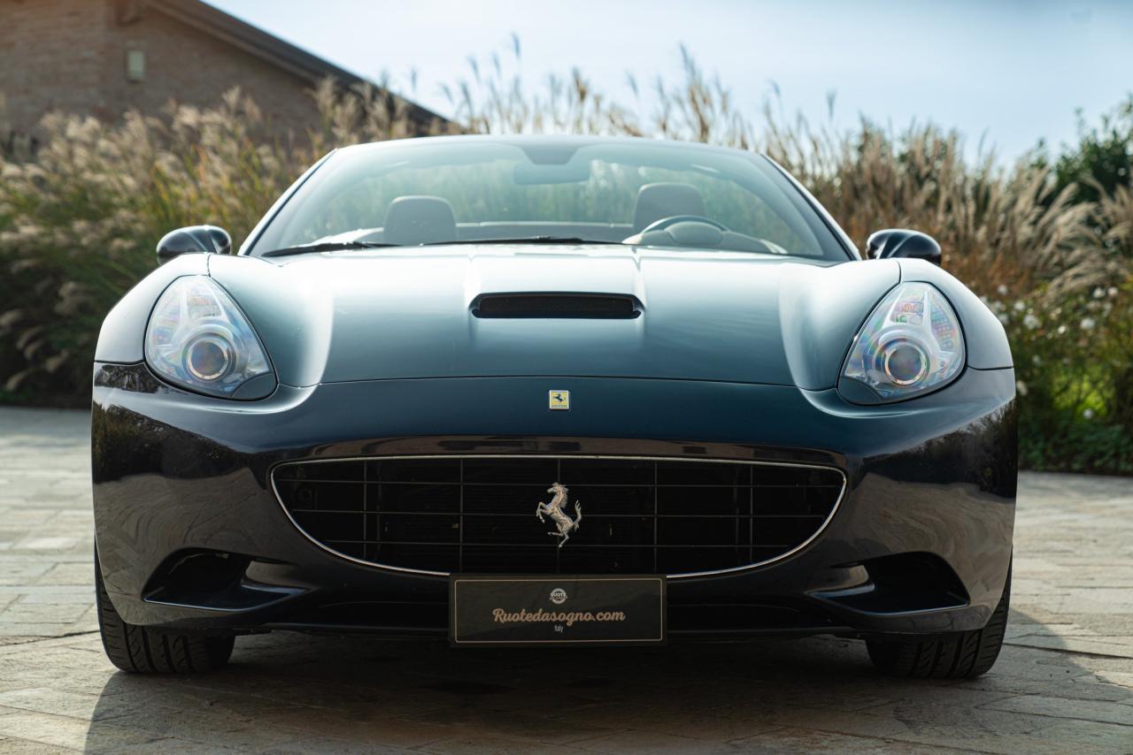 2010 Ferrari CALIFORNIA