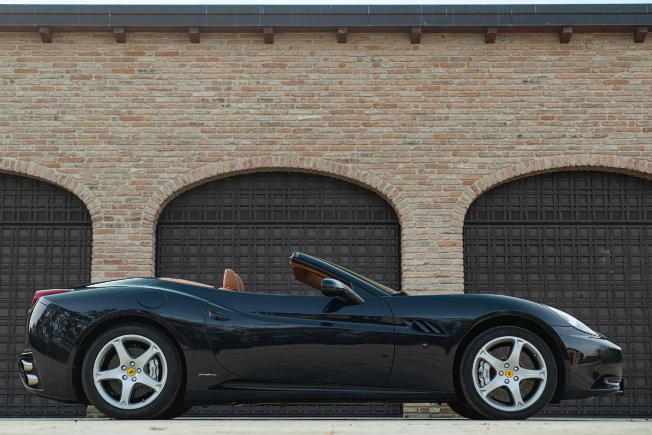 2010 Ferrari CALIFORNIA