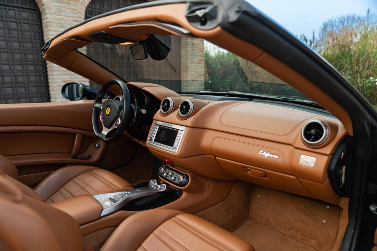 2010 Ferrari CALIFORNIA