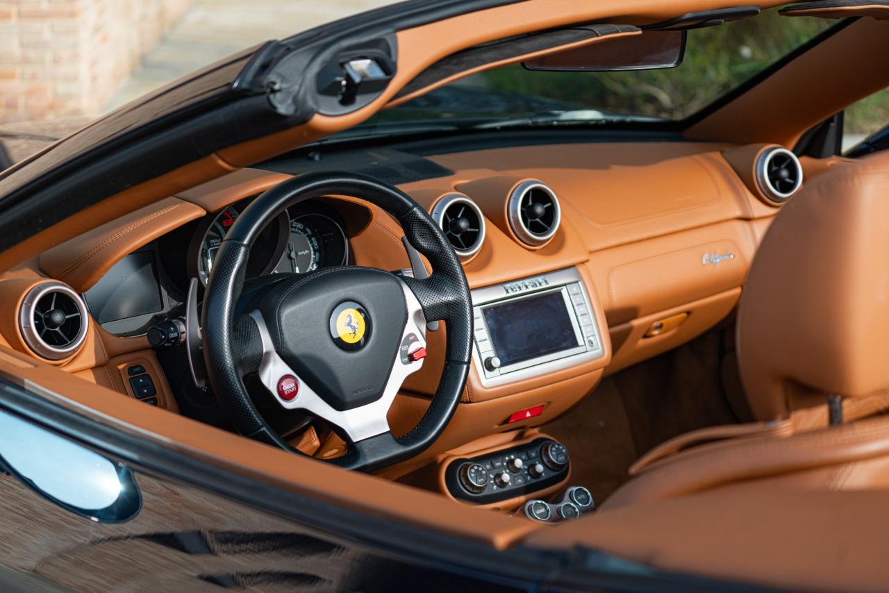 2010 Ferrari CALIFORNIA