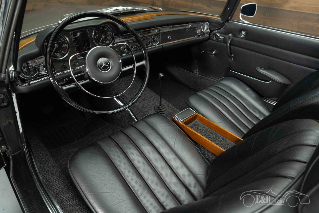 1968 Mercedes - Benz 280SL