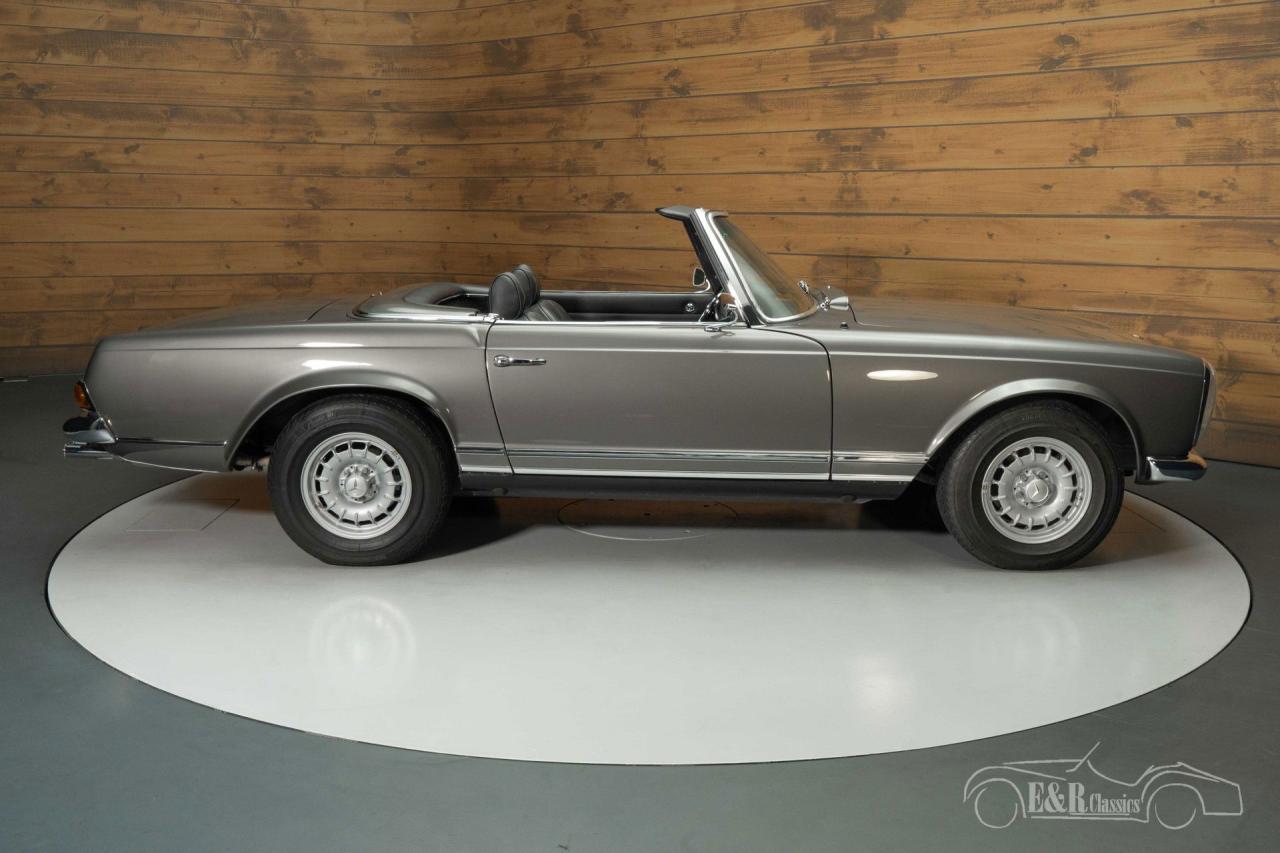 1968 Mercedes - Benz 280SL