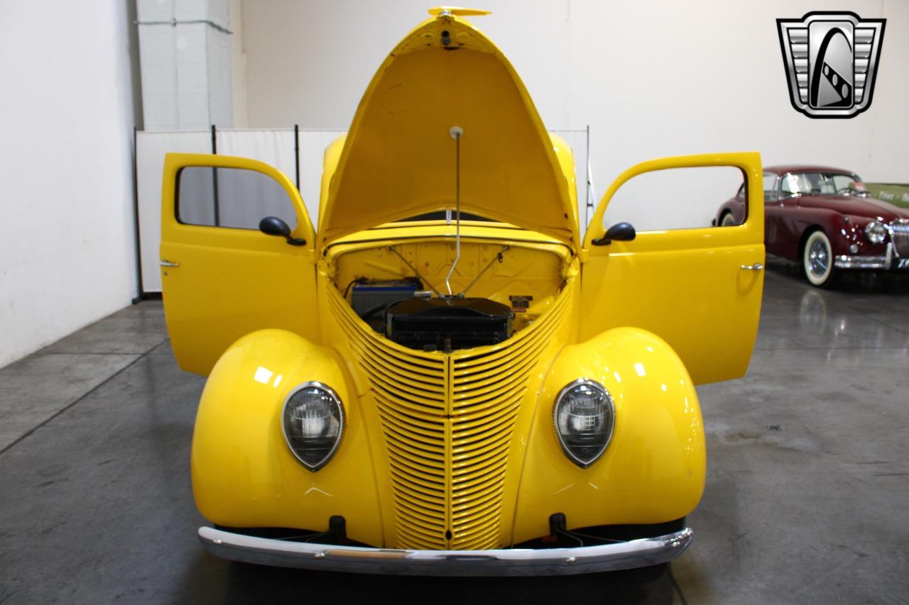 1938 Ford 2 Door Sedan