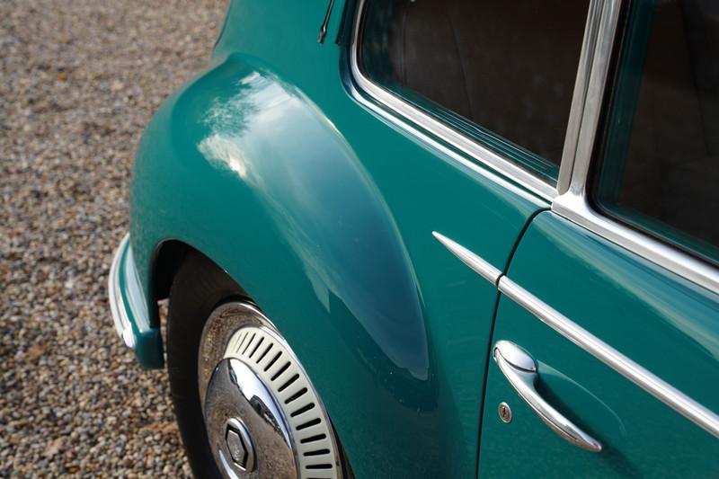 1949 Alfa Romeo 6C 2500 Freccia d&rsquo;Oro &ldquo;Verde Esmeralda&rdquo;