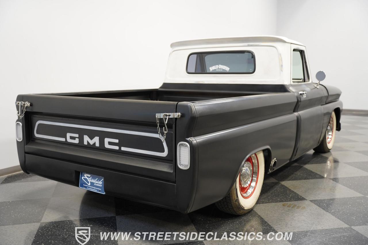 1966 GMC C10 Restomod