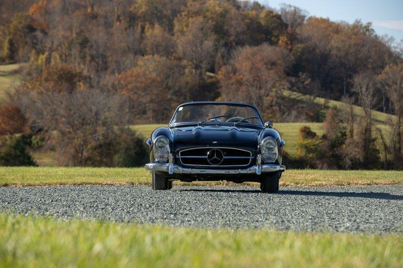 1962 Mercedes - Benz 300 SL Roadster