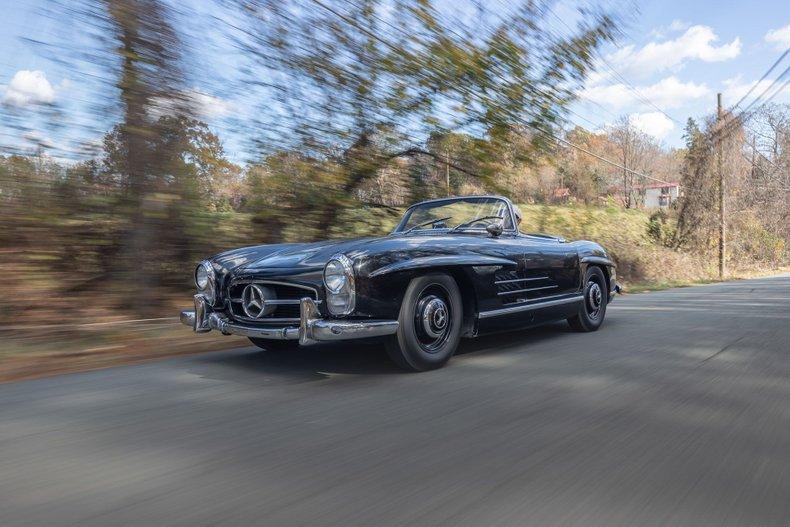 1962 Mercedes - Benz 300 SL Roadster