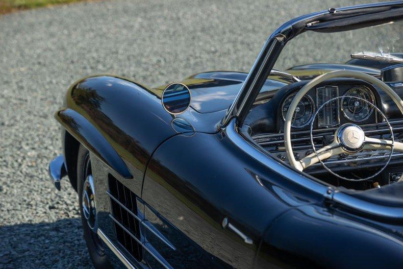 1962 Mercedes - Benz 300 SL Roadster