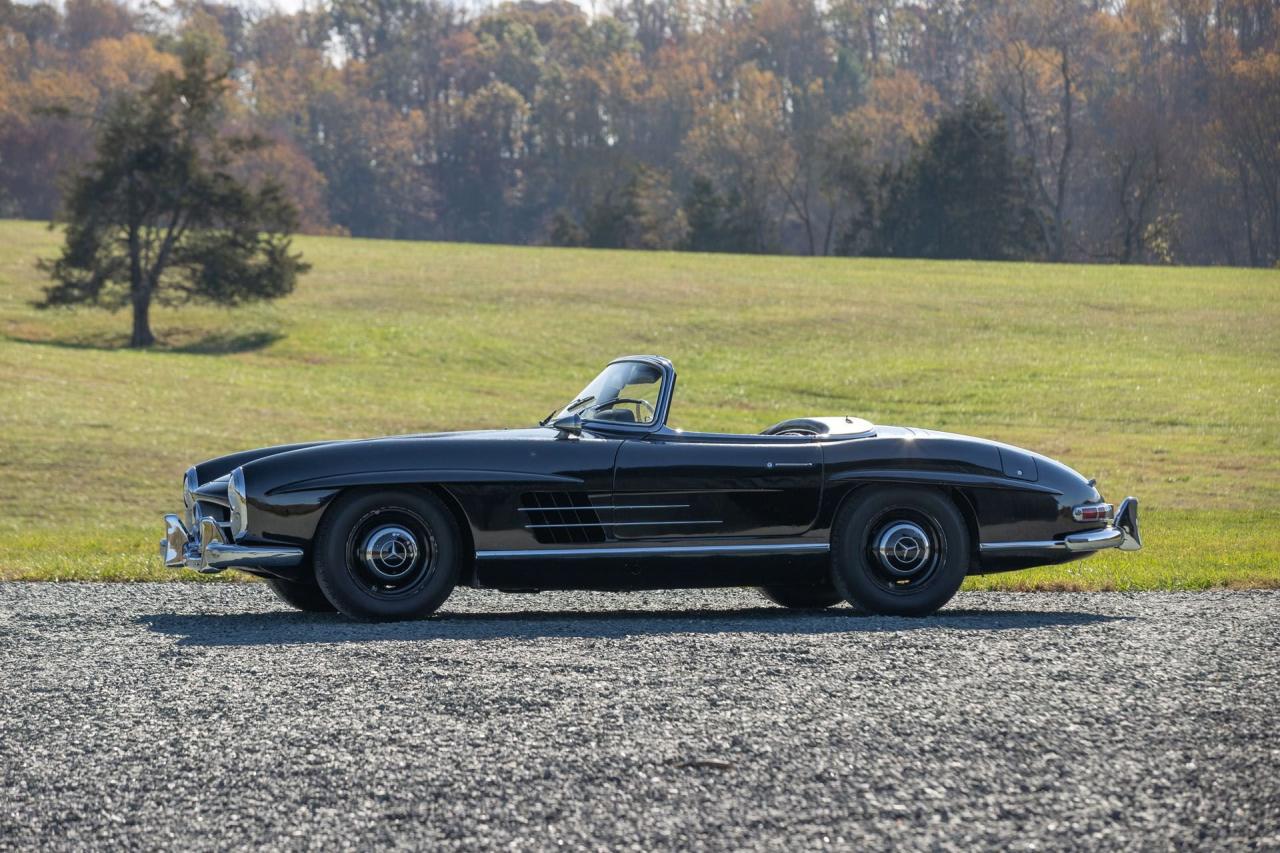 1962 Mercedes - Benz 300 SL Roadster