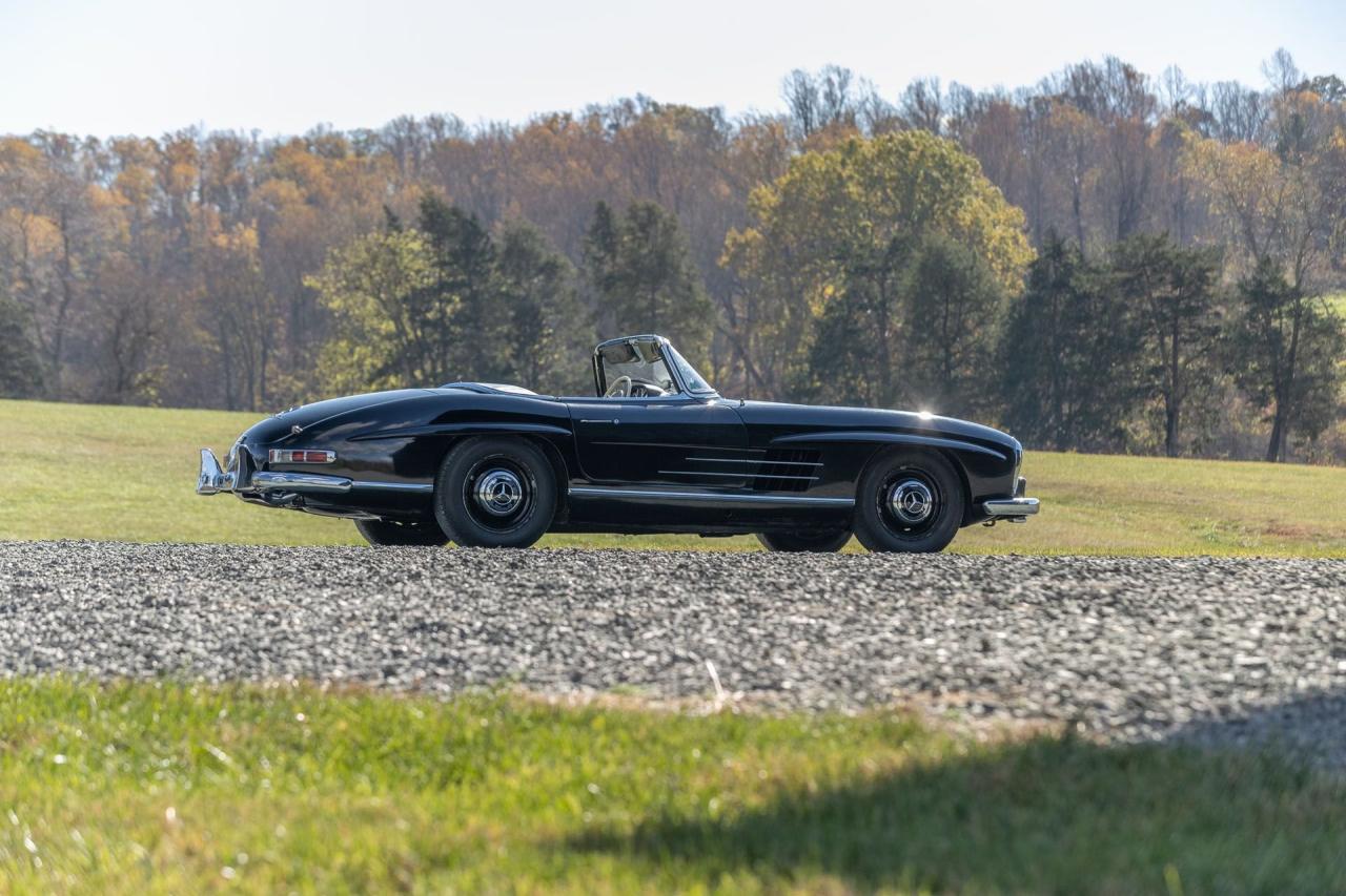 1962 Mercedes - Benz 300 SL Roadster