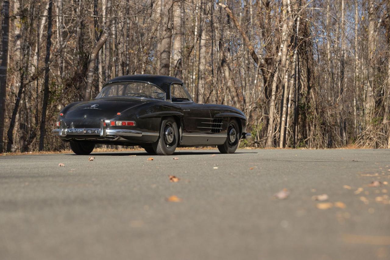 1962 Mercedes - Benz 300 SL Roadster