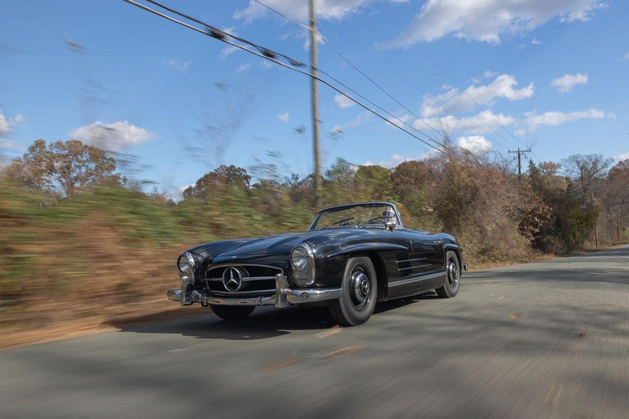 1962 Mercedes - Benz 300 SL Roadster