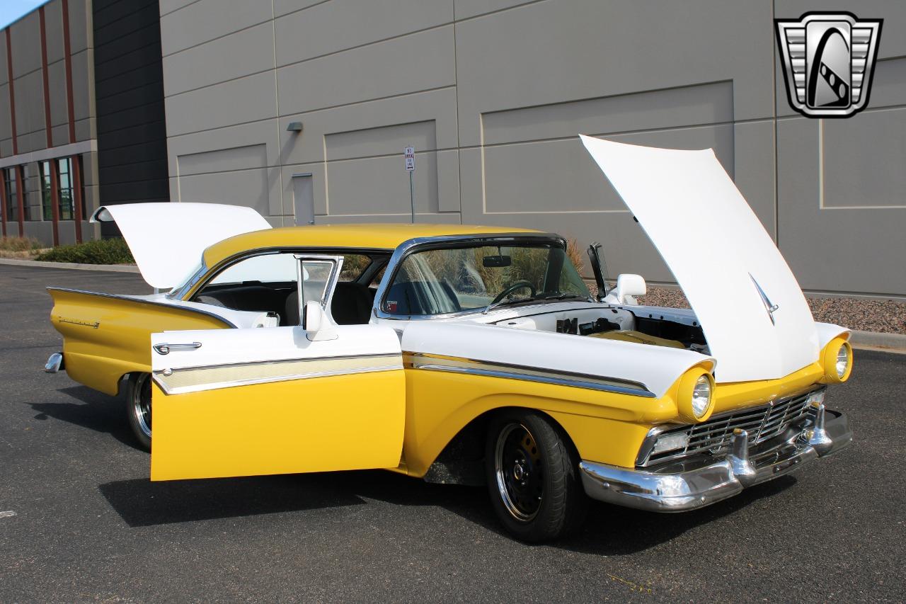 1957 Ford Fairlane 500