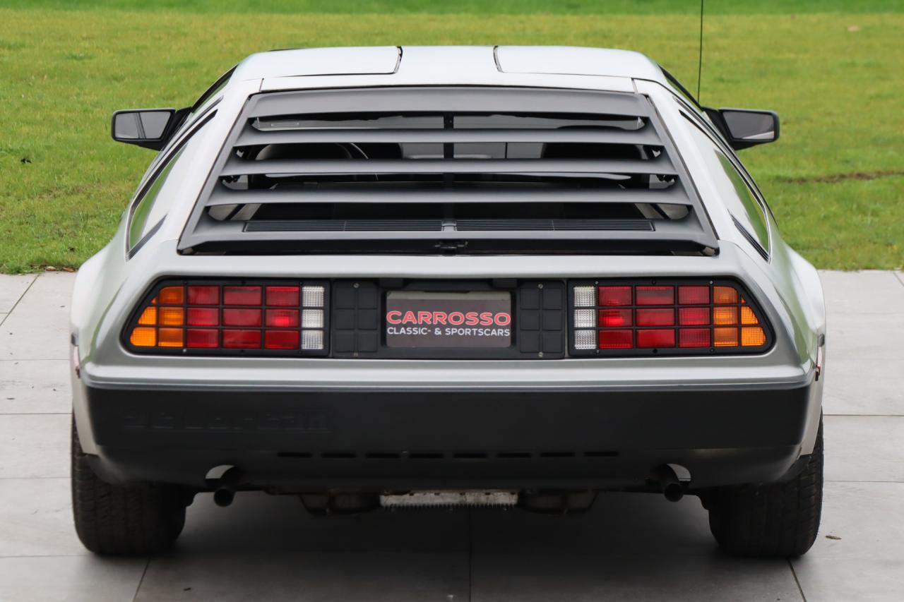 1982 DeLorean DMC-12