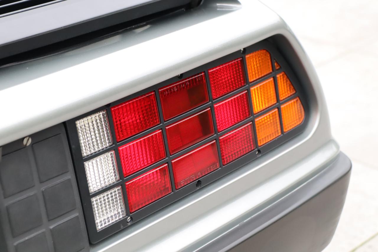 1982 DeLorean DMC-12