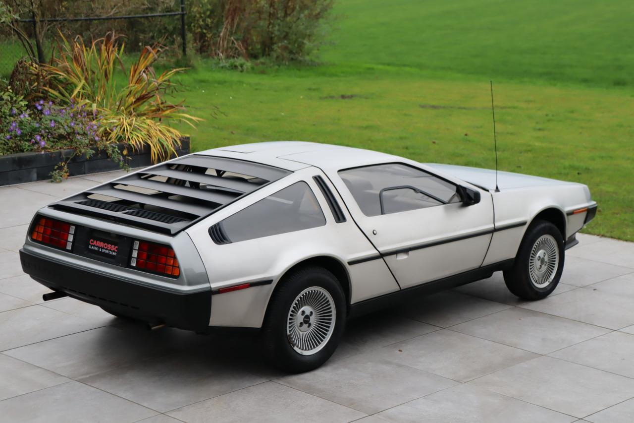 1982 DeLorean DMC-12