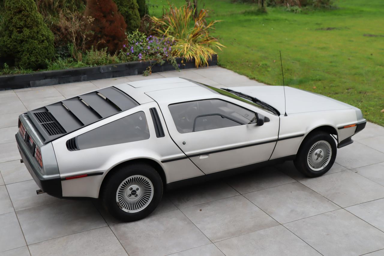 1982 DeLorean DMC-12