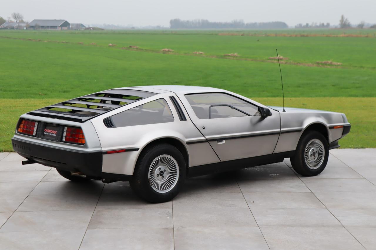 1982 DeLorean DMC-12