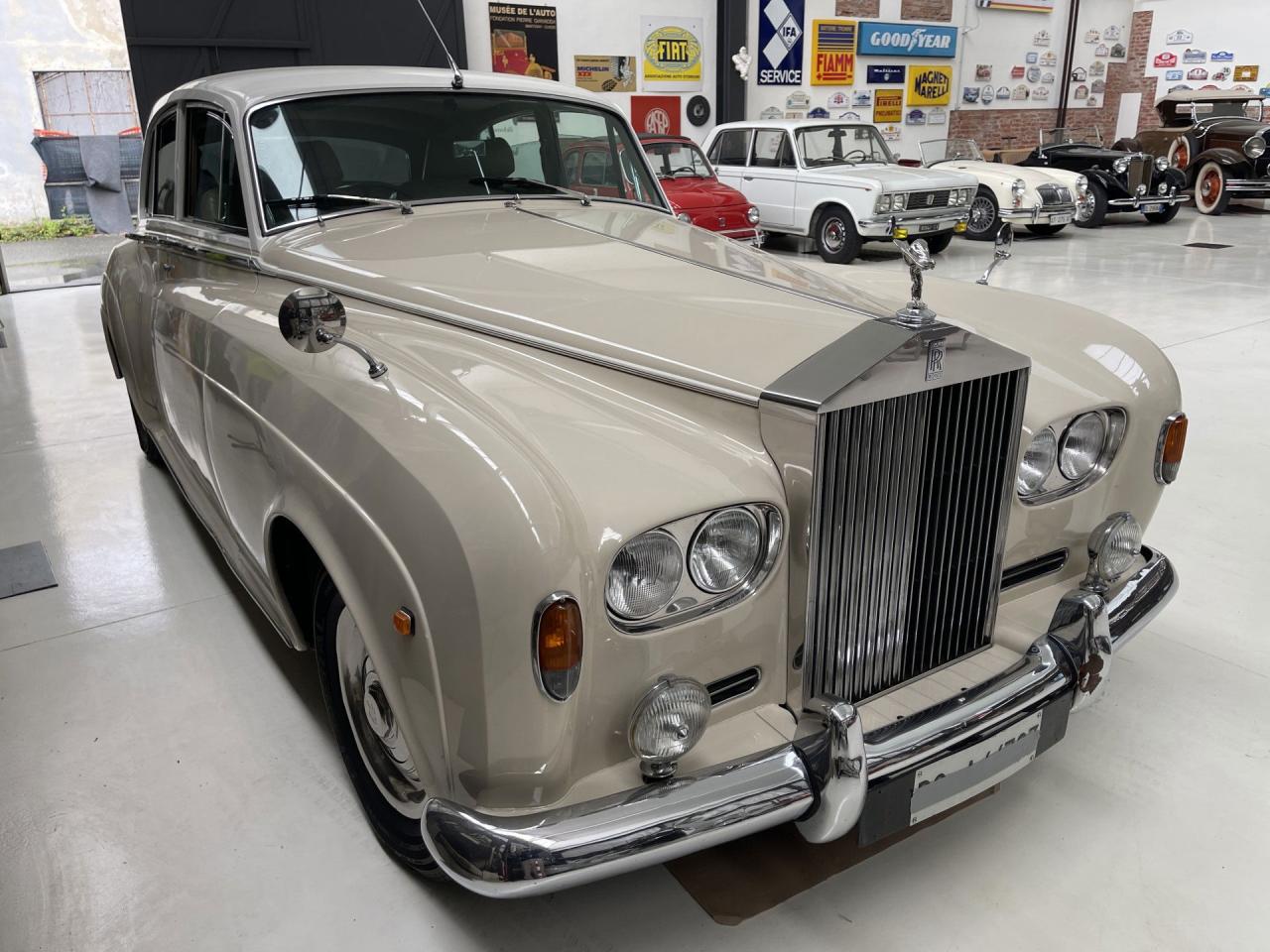 1963 Rolls - Royce Silver Cloud