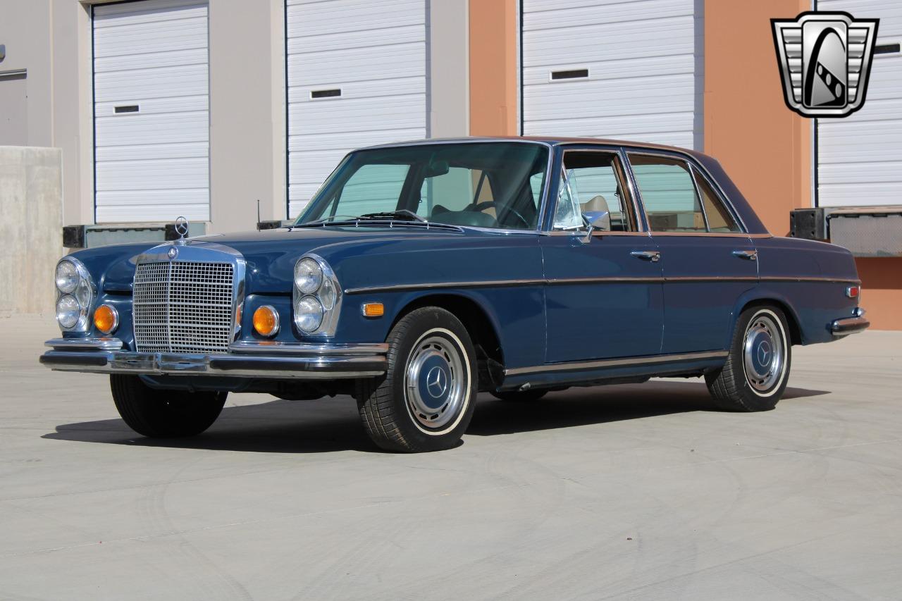 1970 Mercedes - Benz 280S