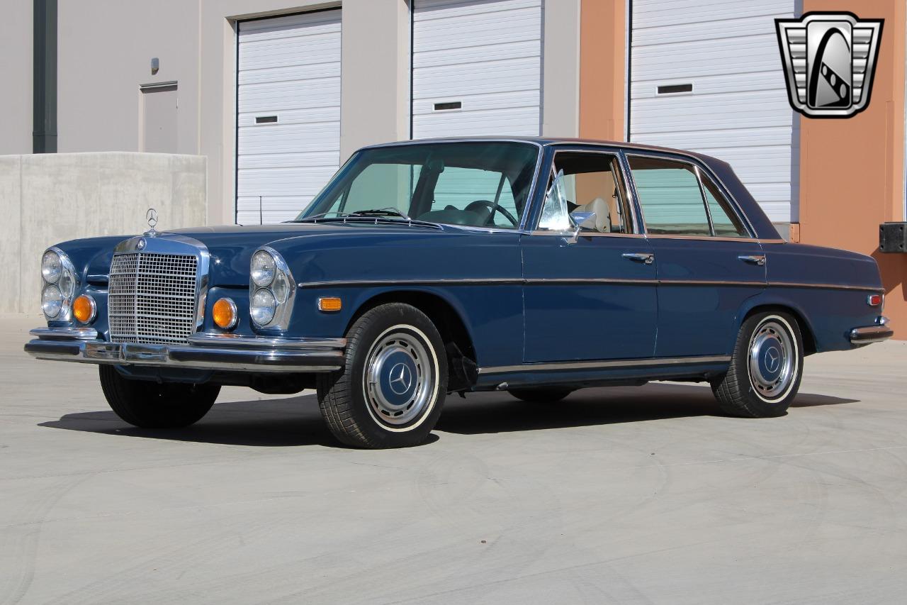 1970 Mercedes - Benz 280S