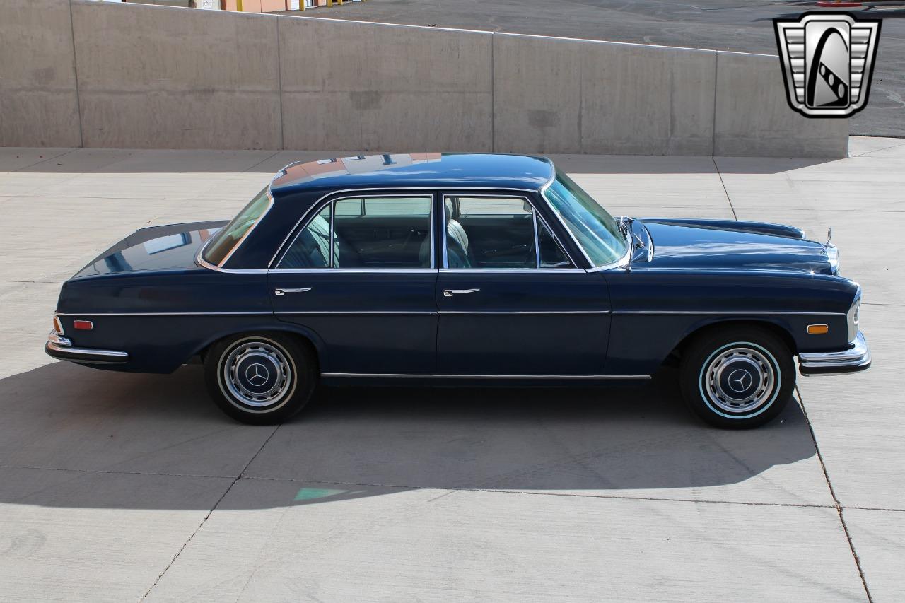 1970 Mercedes - Benz 280S