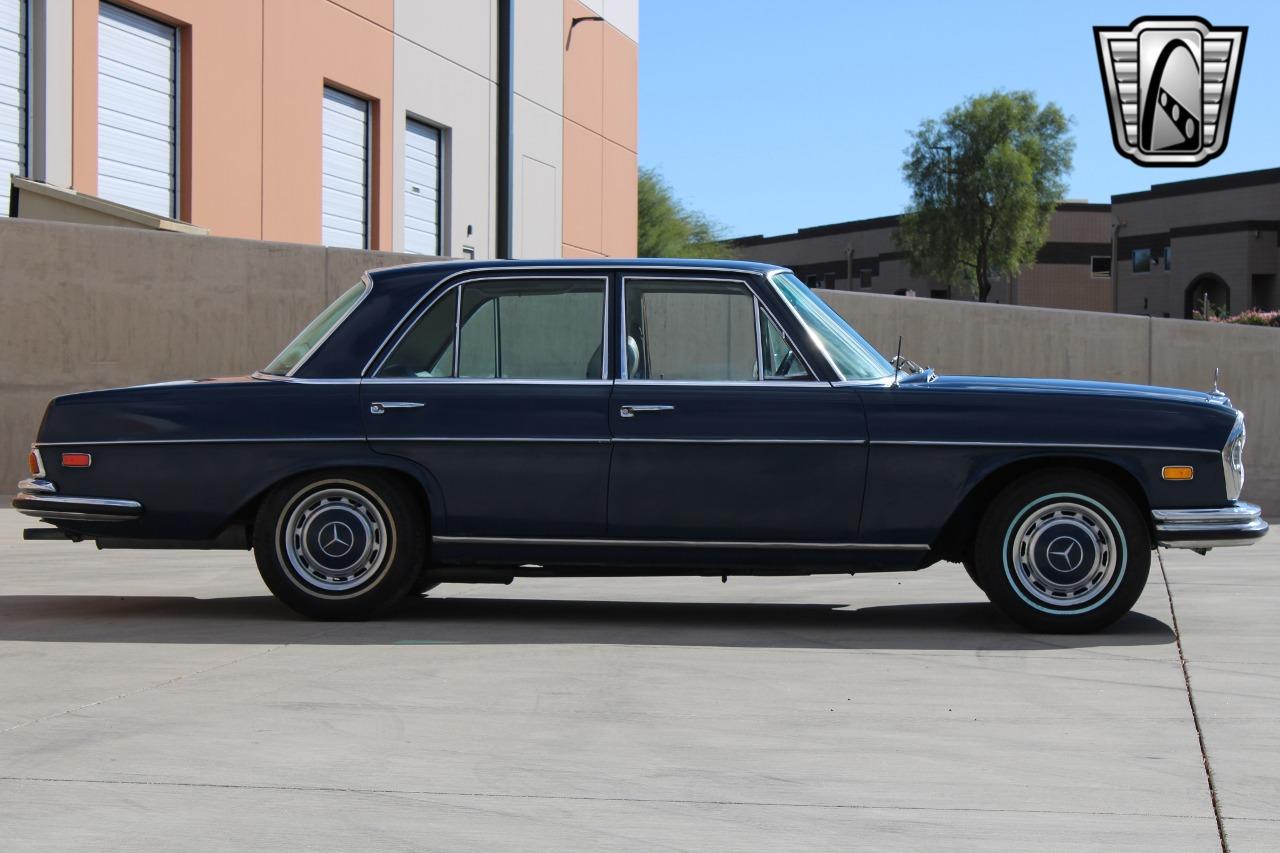 1970 Mercedes - Benz 280S