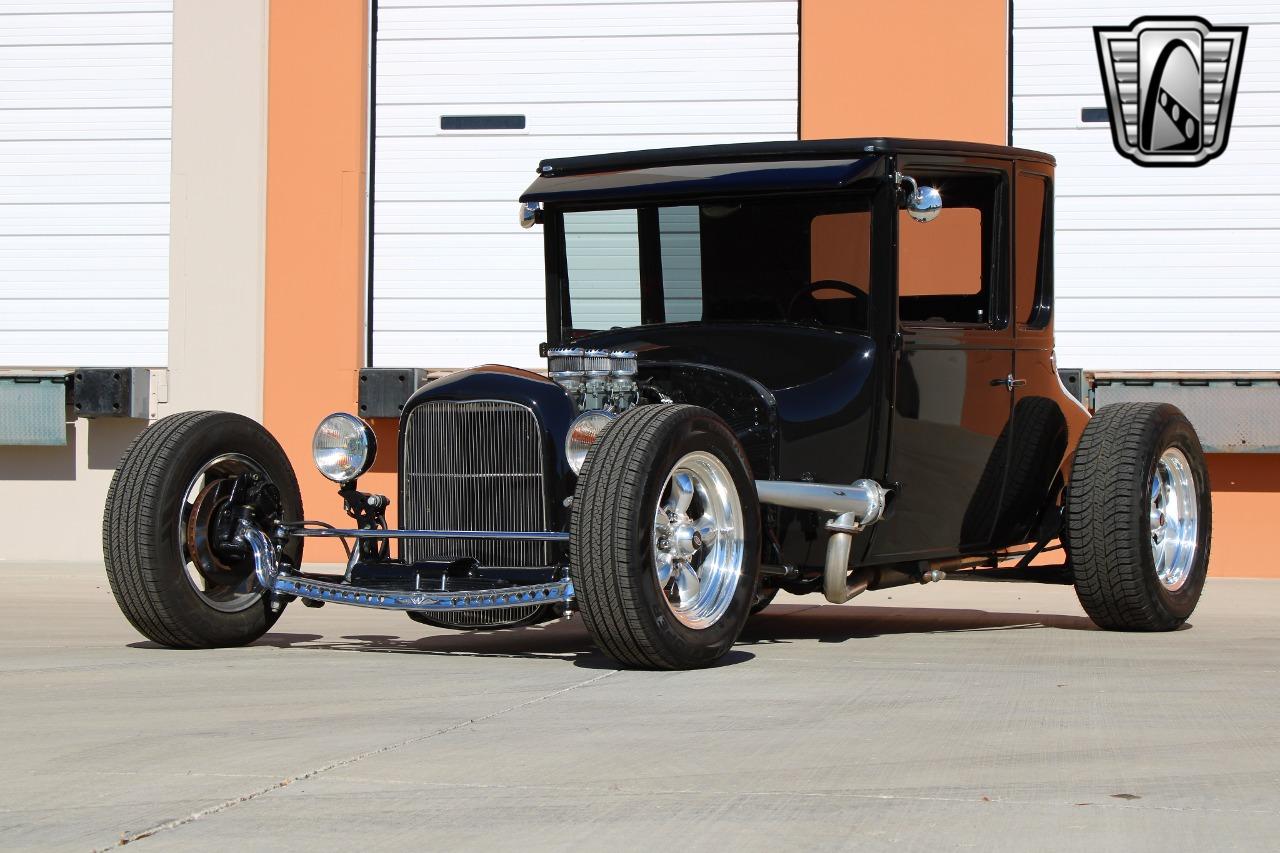 1926 Ford T-Bucket Hot Rod