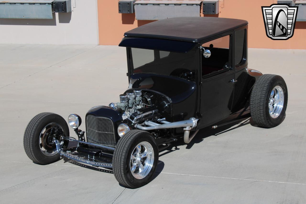 1926 Ford T-Bucket Hot Rod