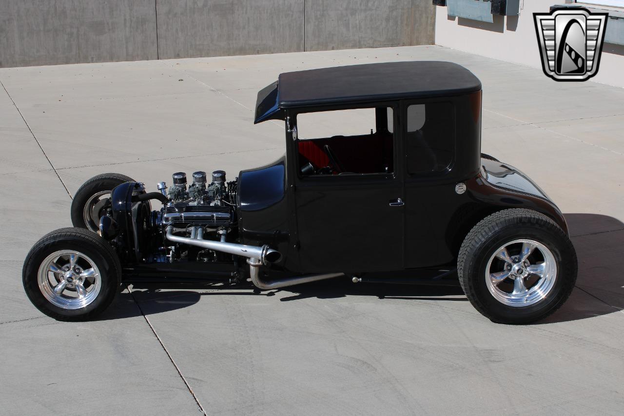 1926 Ford T-Bucket Hot Rod