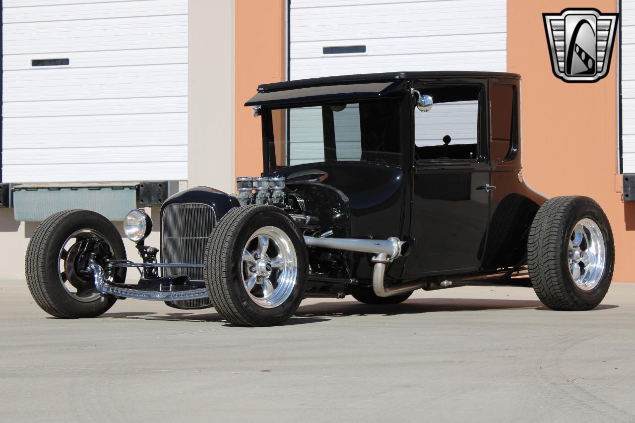 1926 Ford T-Bucket Hot Rod