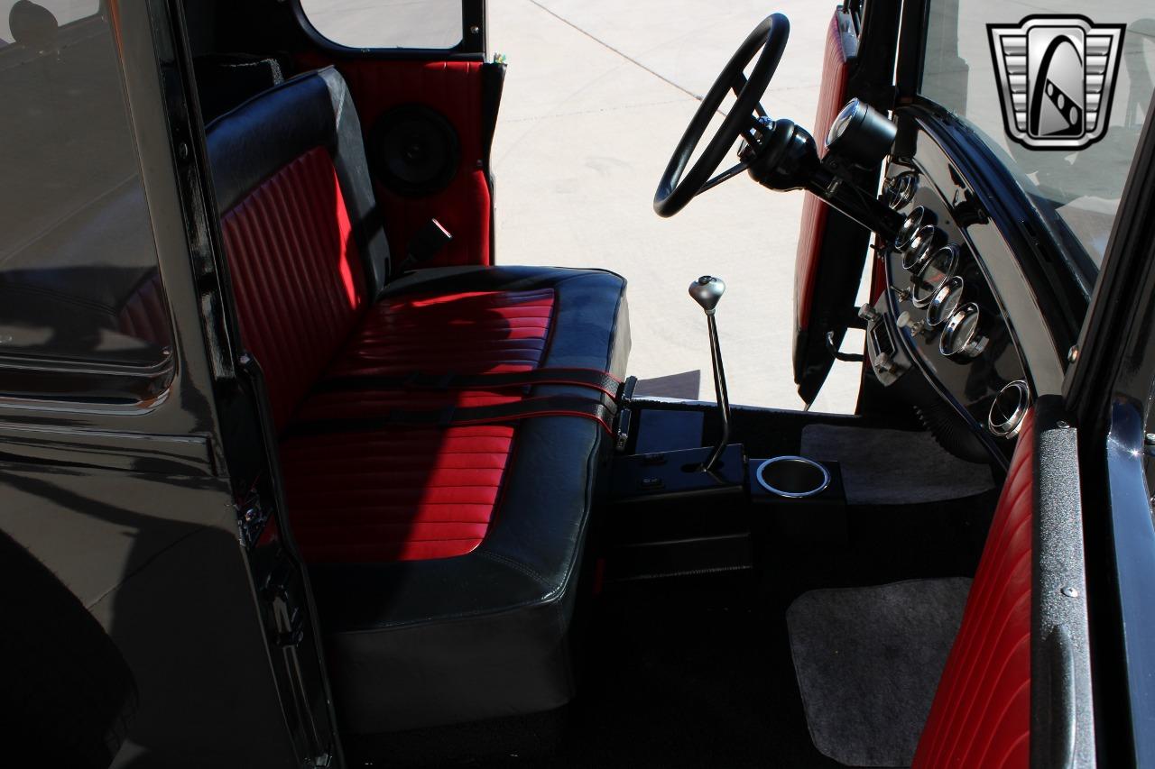 1926 Ford T-Bucket Hot Rod