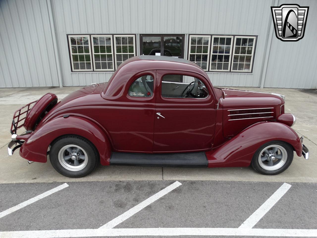 1936 Ford 5 Window