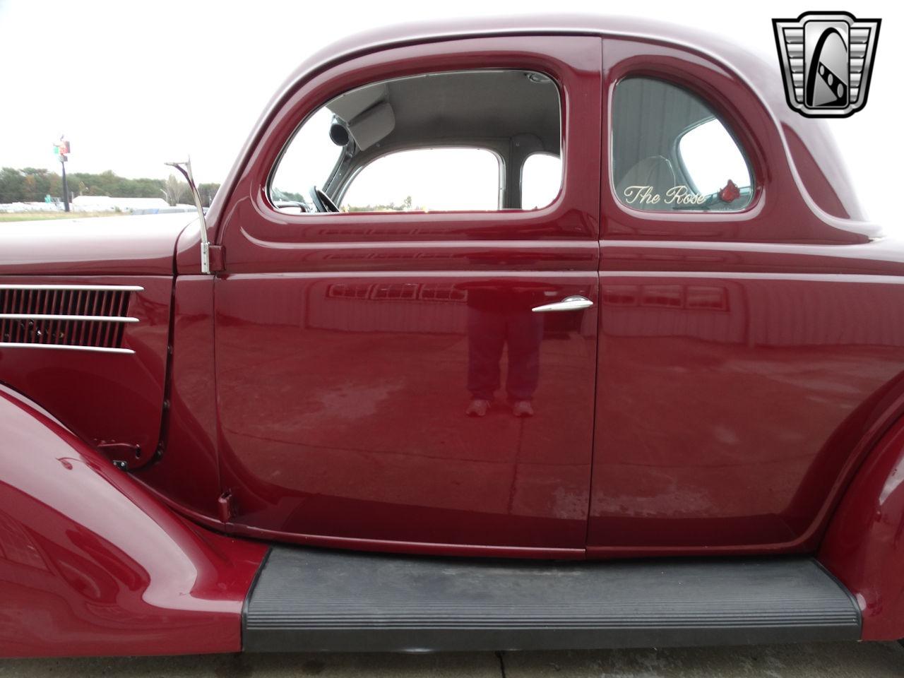 1936 Ford 5 Window