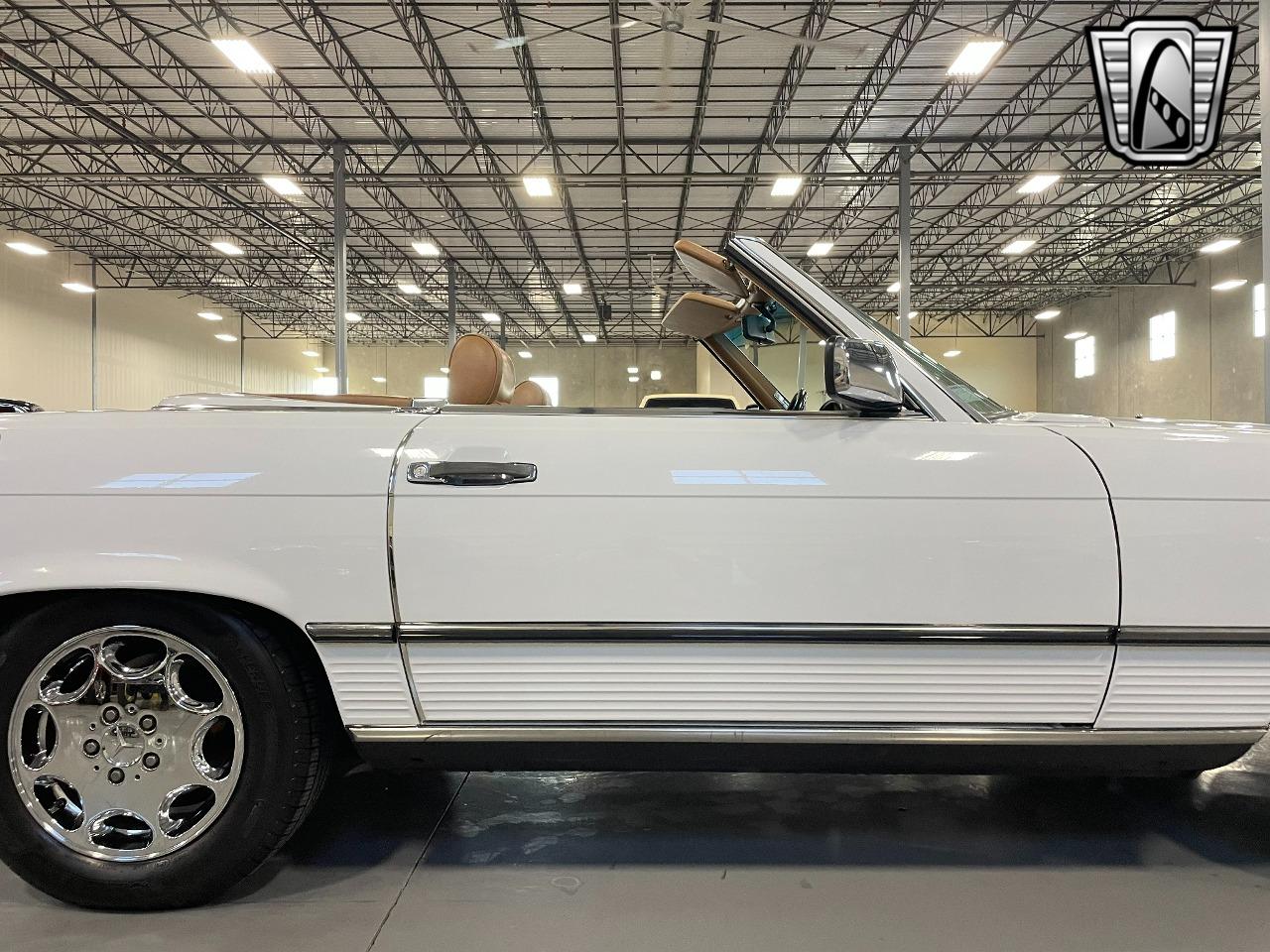 1987 Mercedes - Benz 560SL