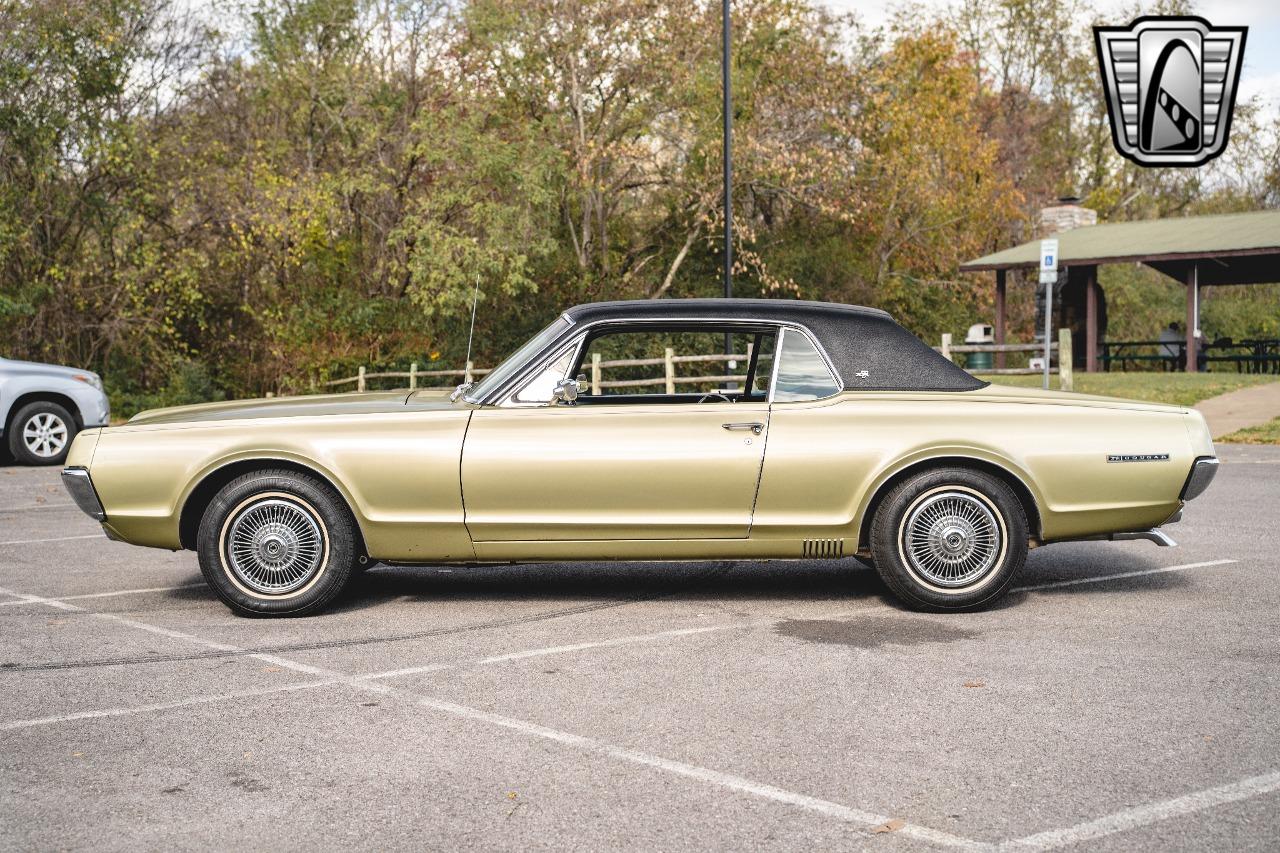 1967 Mercury Cougar