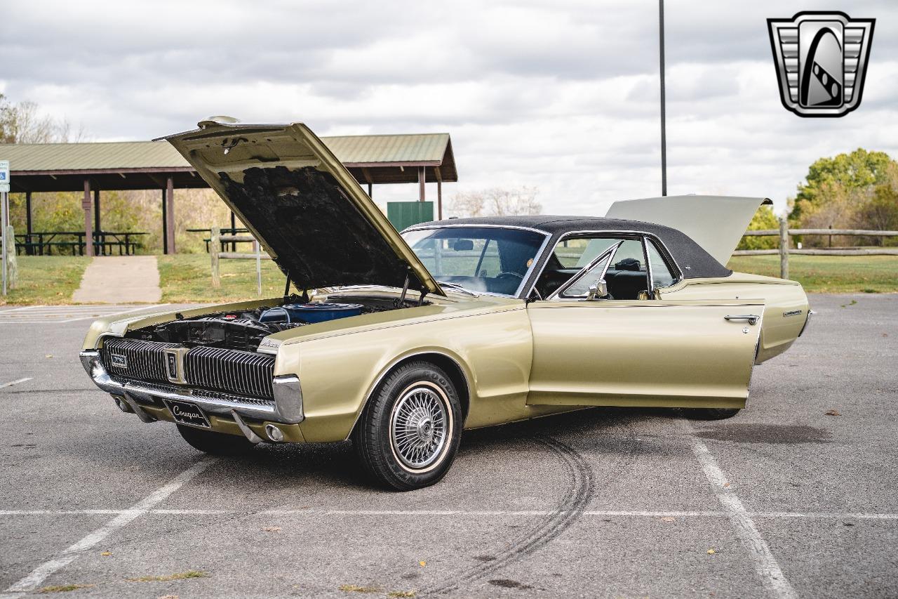 1967 Mercury Cougar