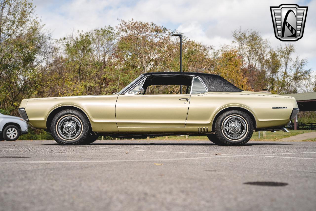 1967 Mercury Cougar