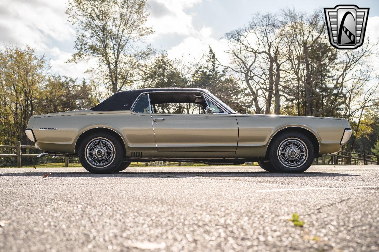 1967 Mercury Cougar