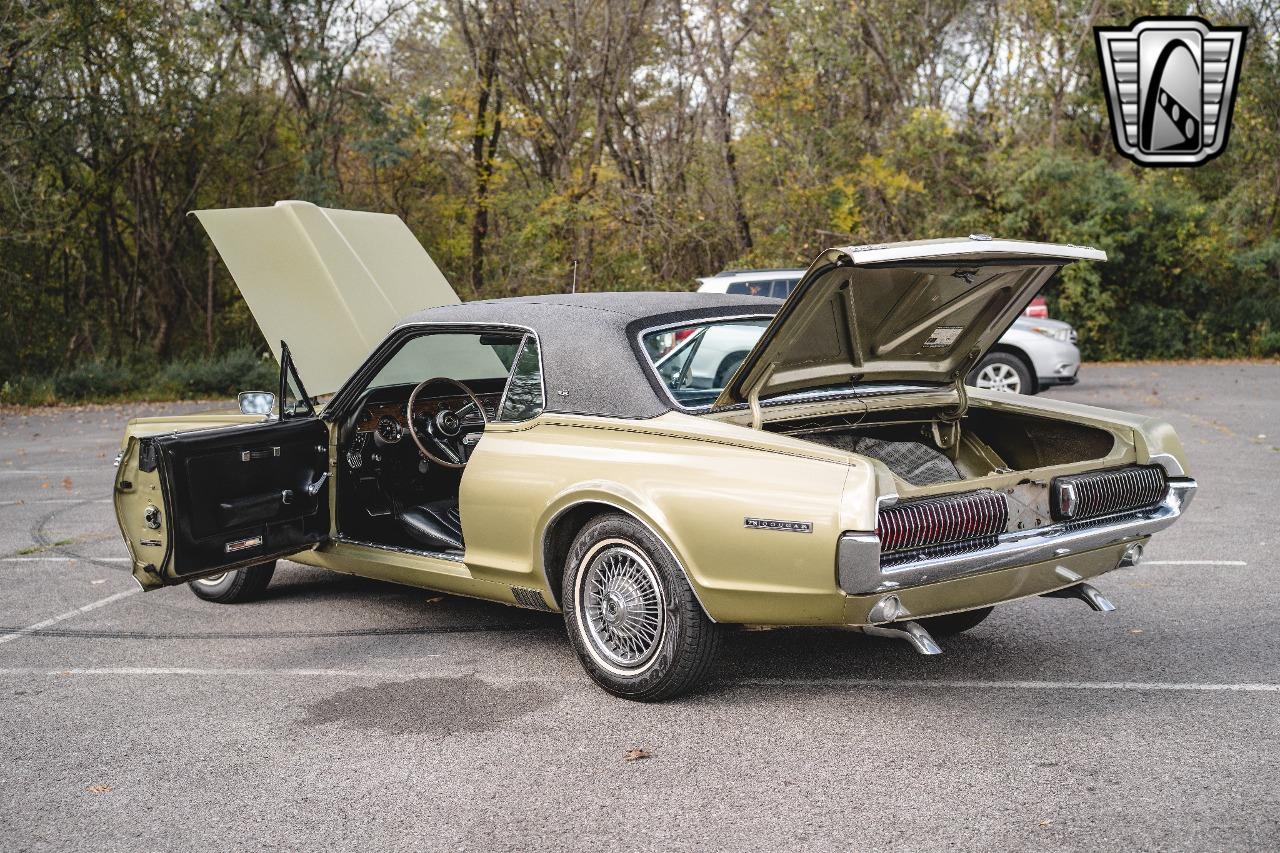 1967 Mercury Cougar