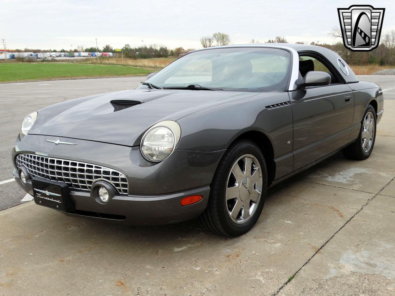 2003 Ford Thunderbird