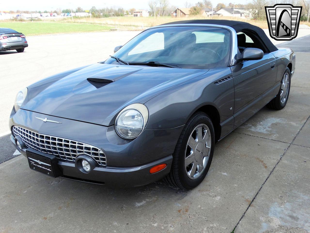 2003 Ford Thunderbird