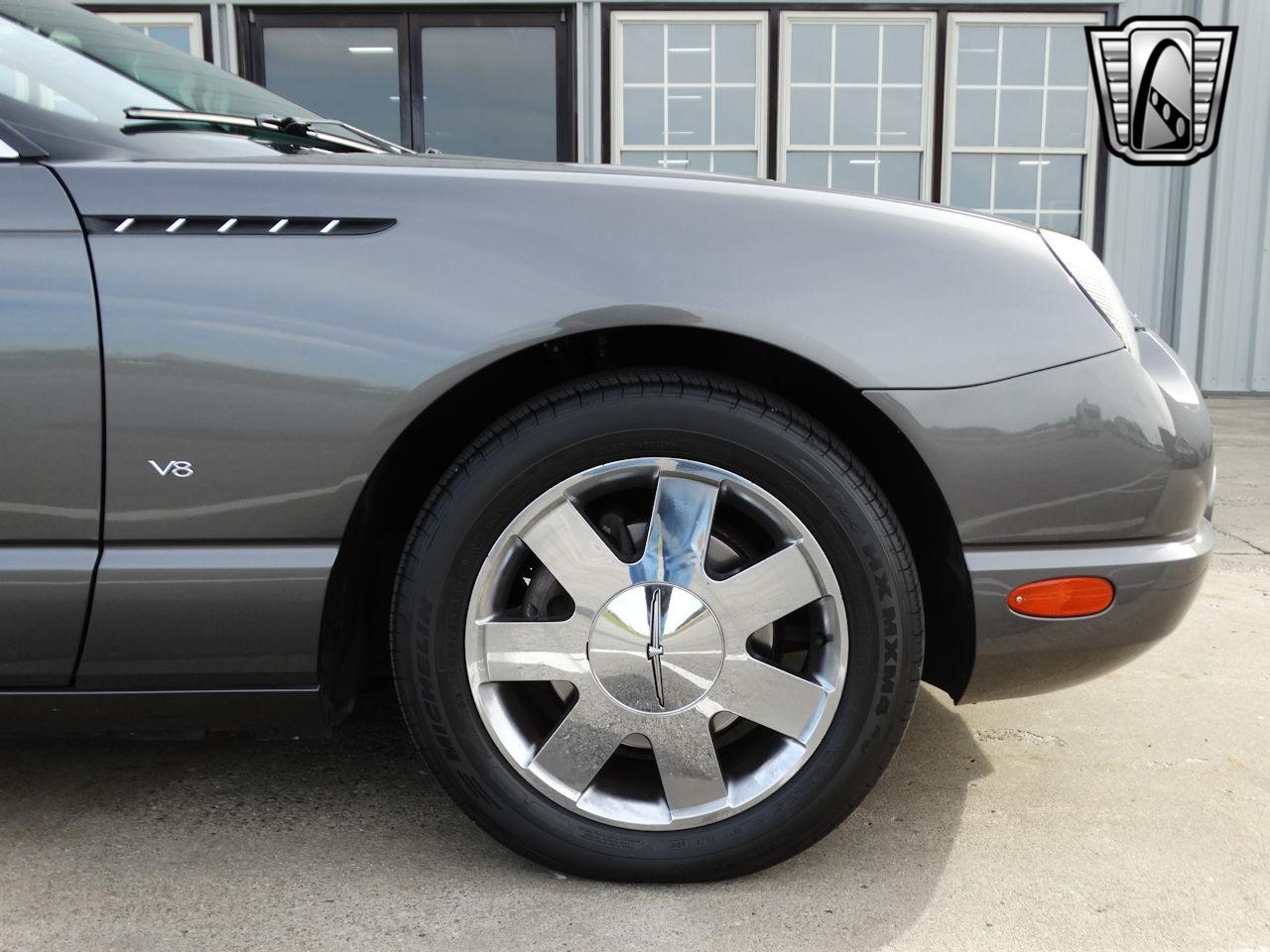 2003 Ford Thunderbird