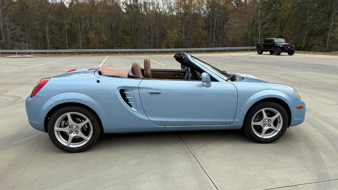 2003 Toyota MR2 Spyder