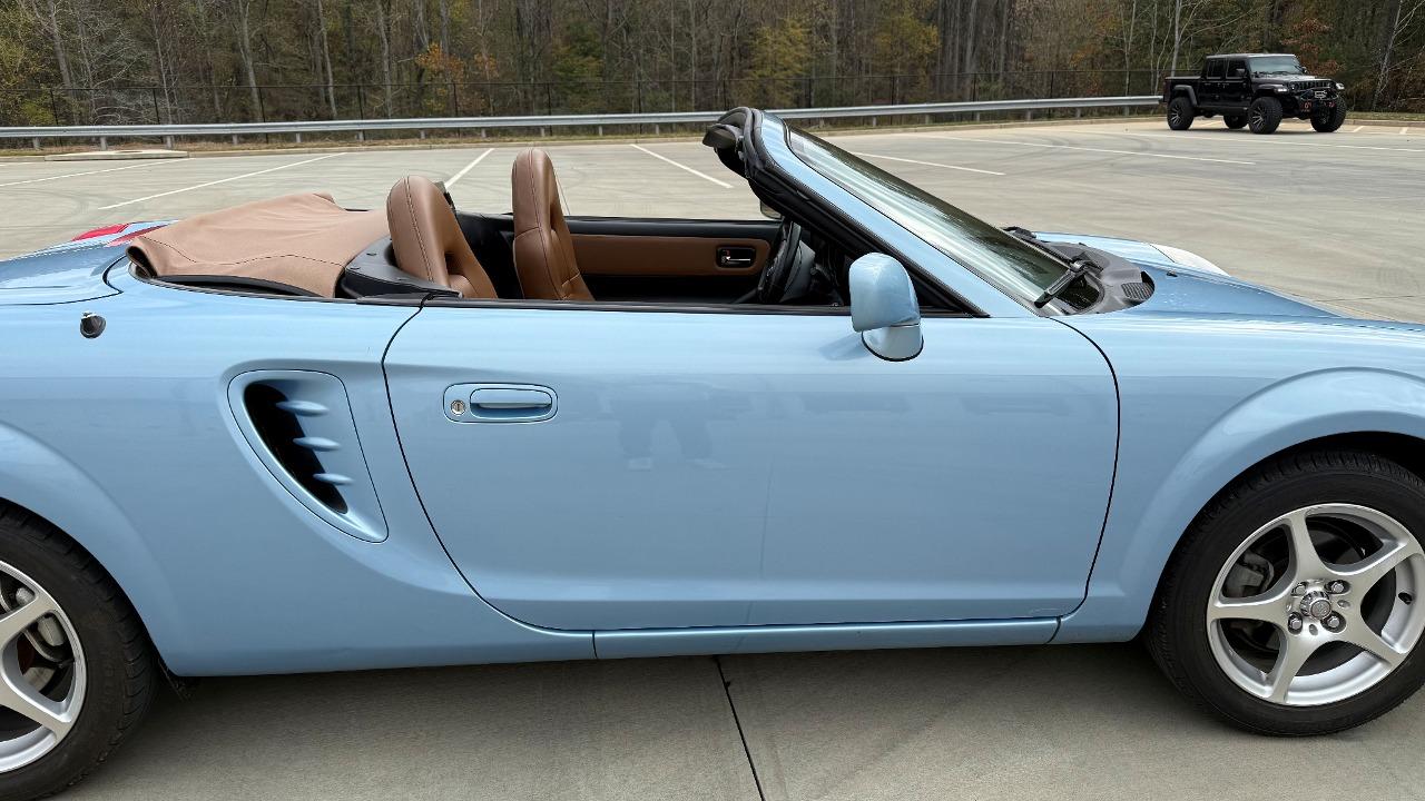 2003 Toyota MR2 Spyder