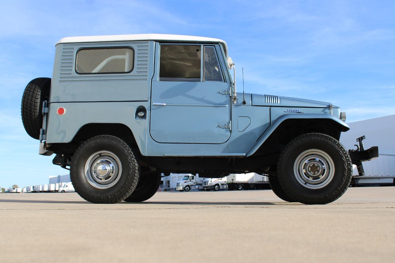 1965 Toyota Land Cruiser