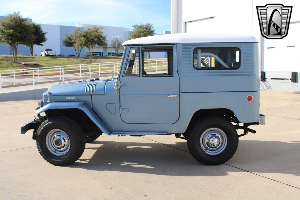 1965 Toyota Land Cruiser