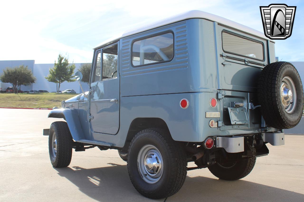 1965 Toyota Land Cruiser