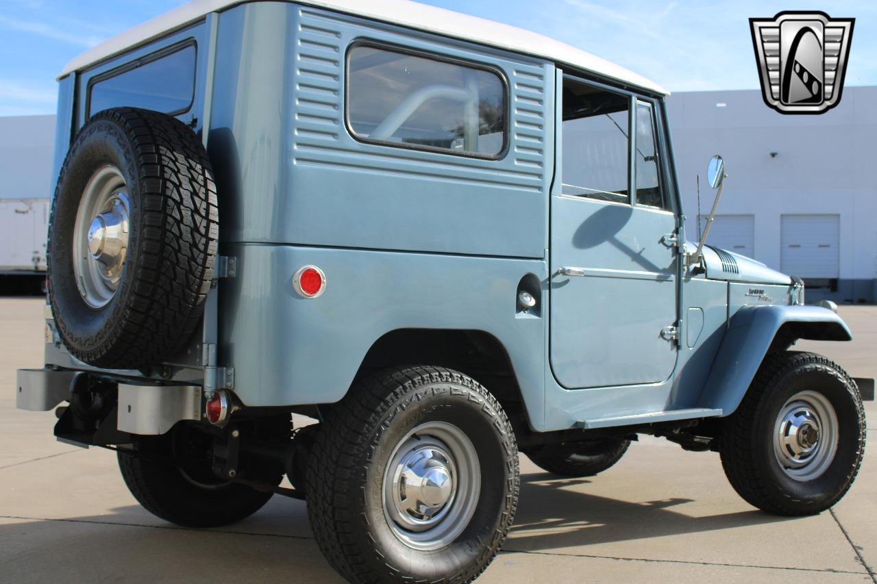 1965 Toyota Land Cruiser